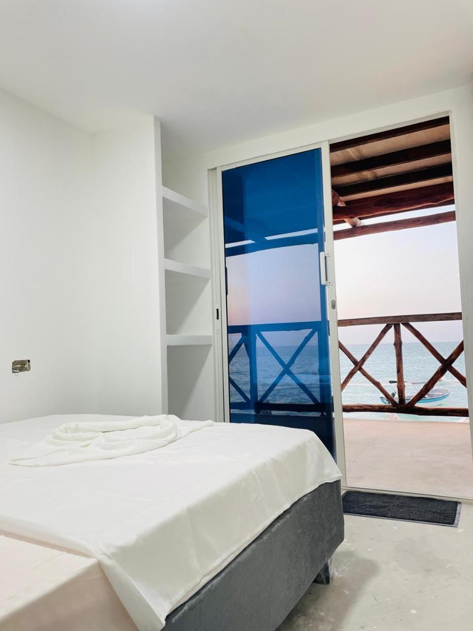 Mandala Beach Club Hotel Pendales Luaran gambar